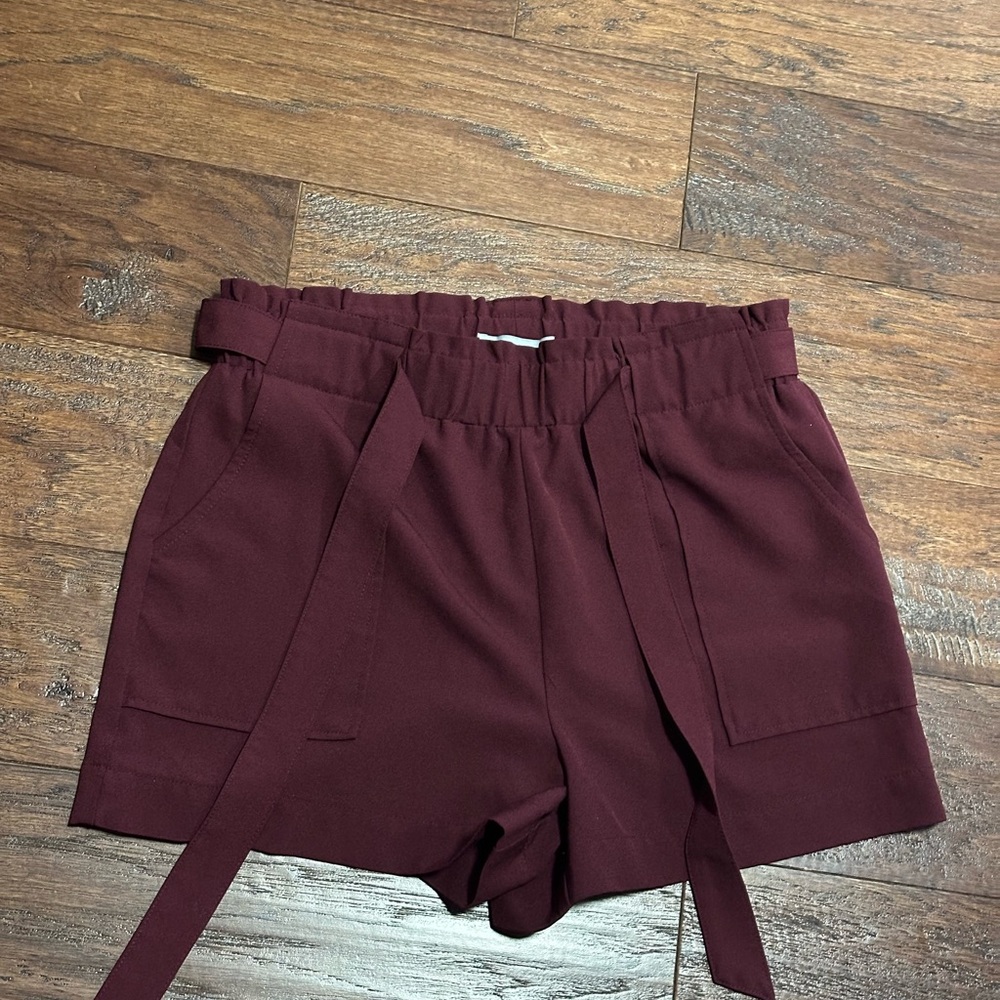 Ci Sono Women's High Waist Burgundy Shorts